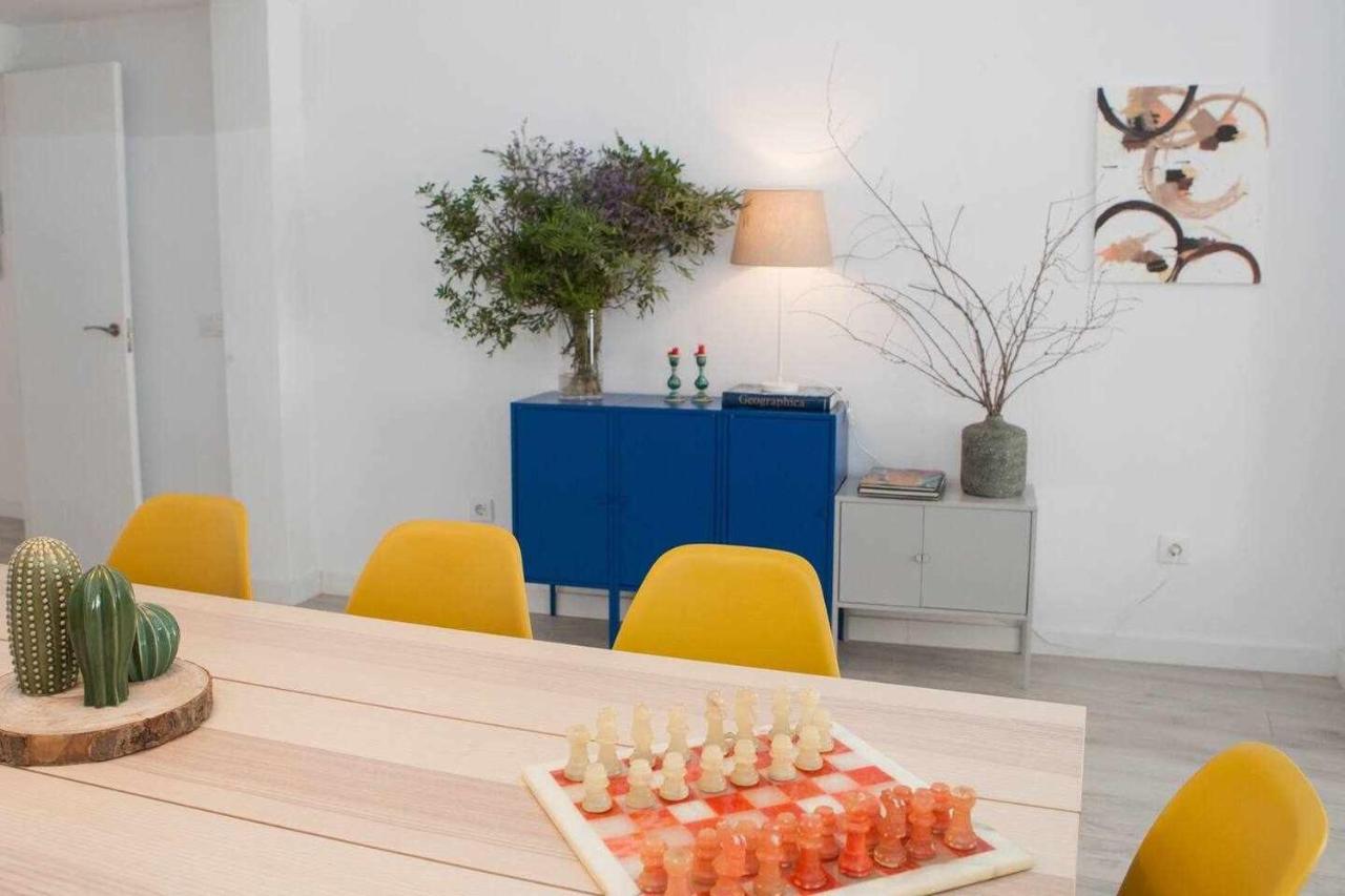 Isg Apartments Alhondiga- Piscina Casco Antiguo Free Parking Севиля Екстериор снимка