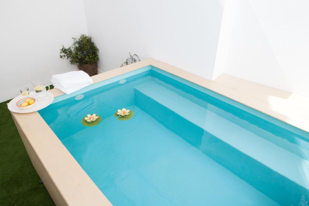 Isg Apartments Alhondiga- Piscina Casco Antiguo Free Parking Севиля Екстериор снимка